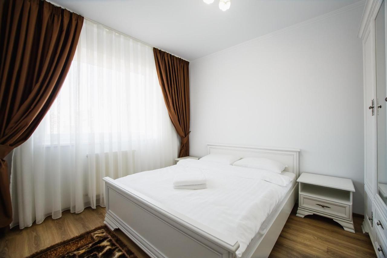 Bright & Elegant Central Apartment 拉迪亚 外观 照片