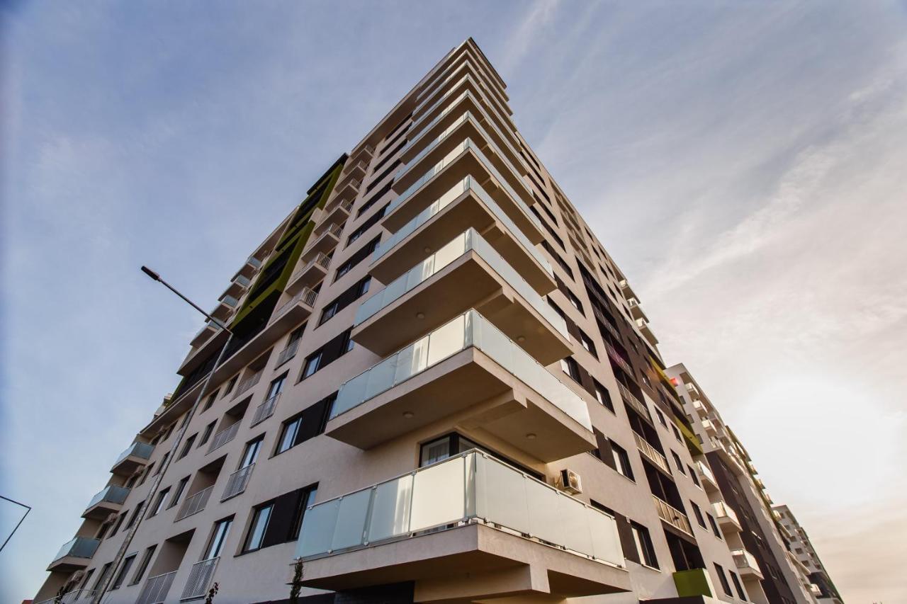 Bright & Elegant Central Apartment 拉迪亚 外观 照片