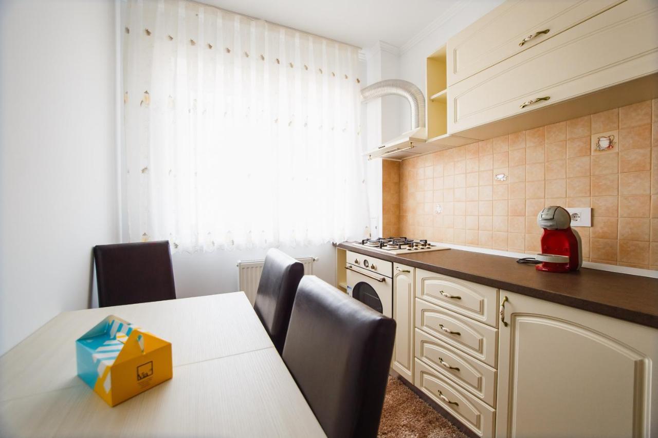 Bright & Elegant Central Apartment 拉迪亚 外观 照片